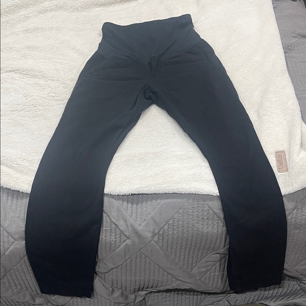 GAP Maternity Pants 4R